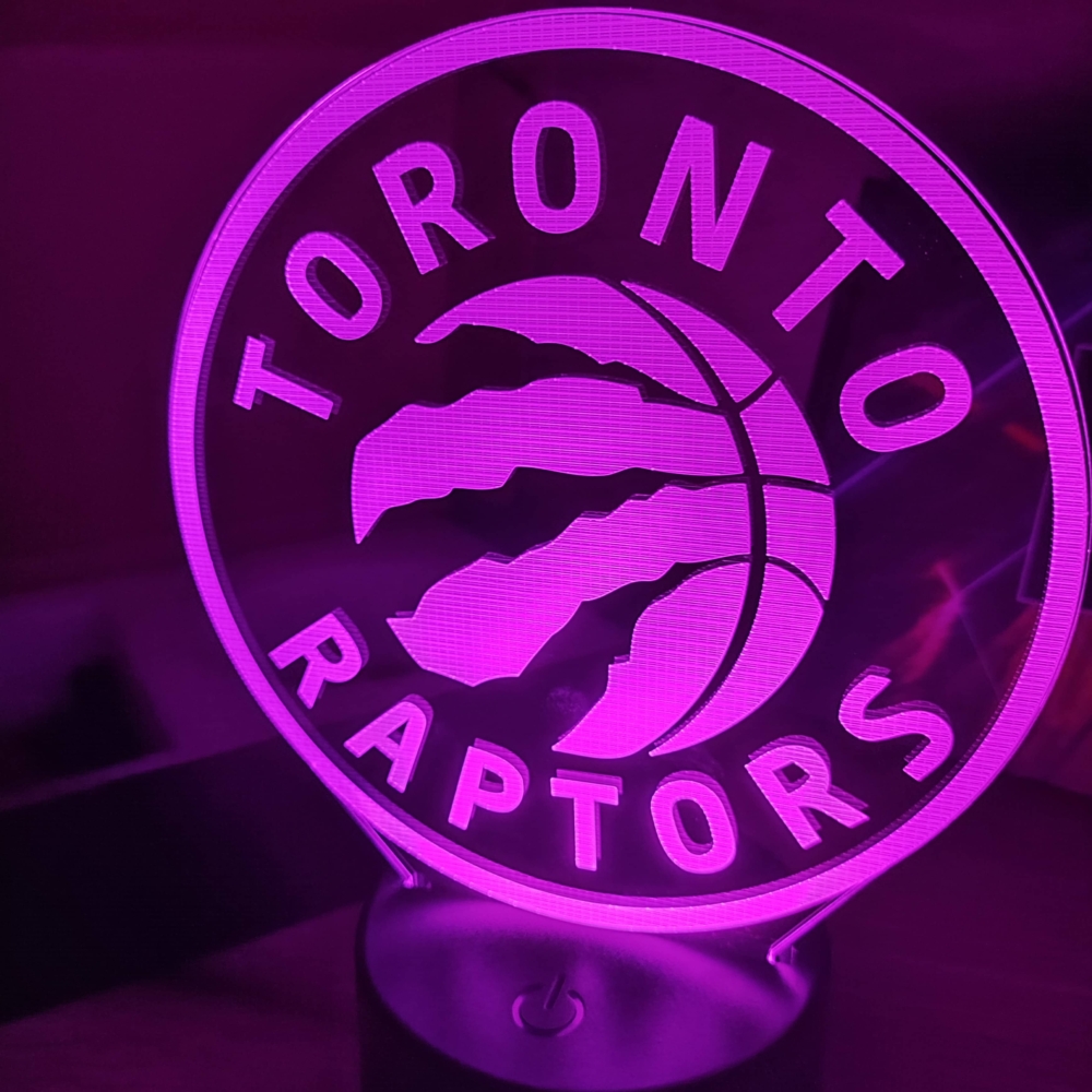 Kép 3/7 - Toronto RAPTORS 3D LED lámpa (7 színű, fekete talp)