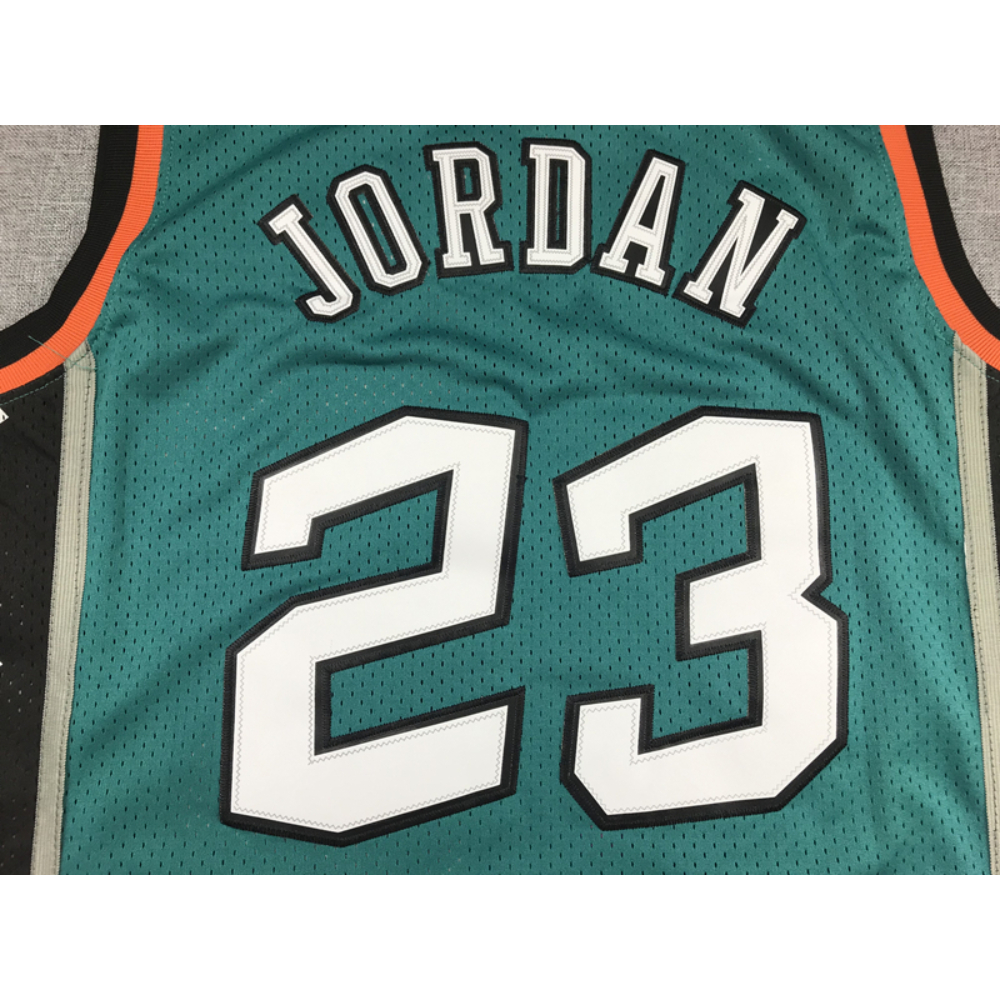 Kép 3/4 - Michael JORDAN 1996 ALL STAR mez