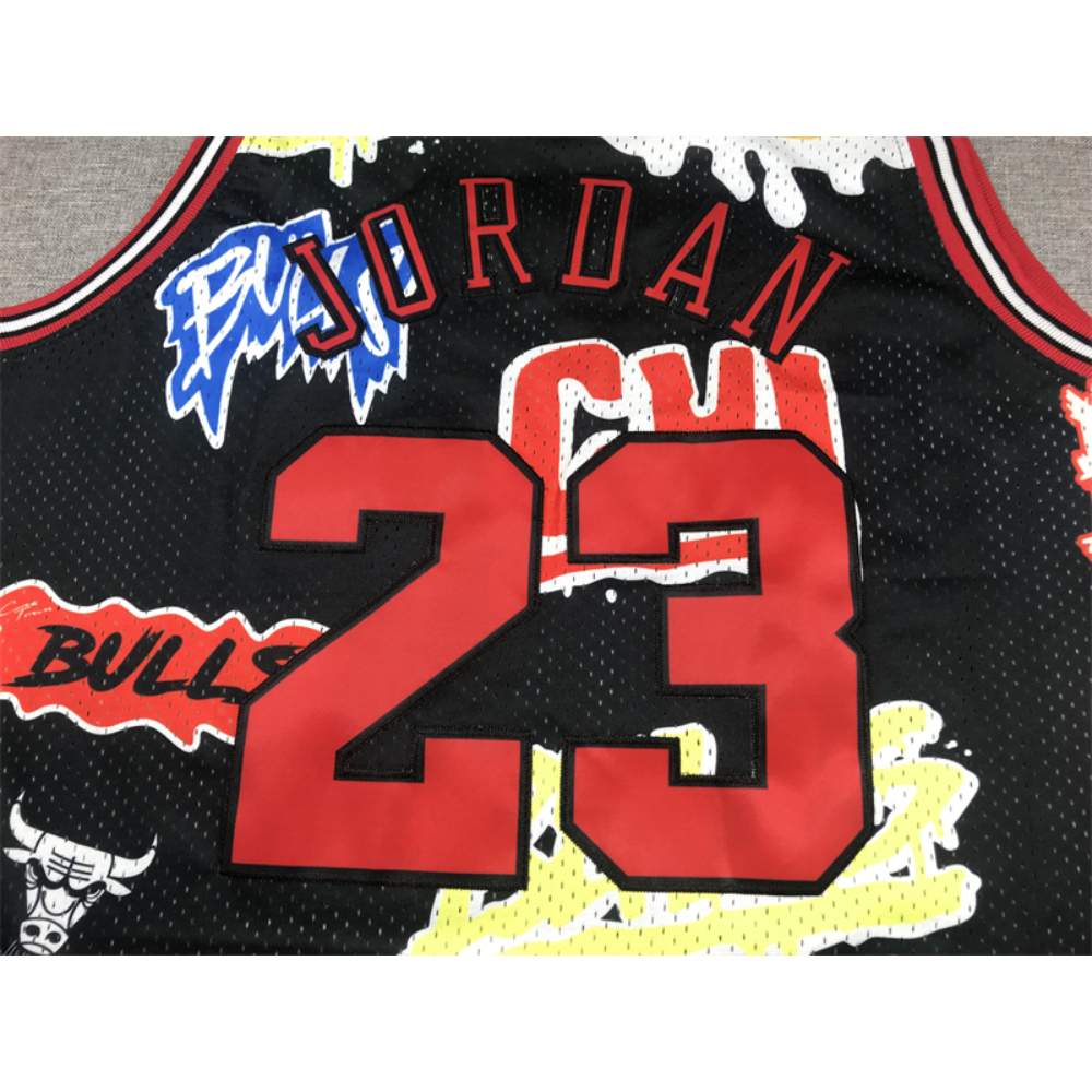 Kép 4/4 - Michael JORDAN Grafiti Edition Bulls vintage mez