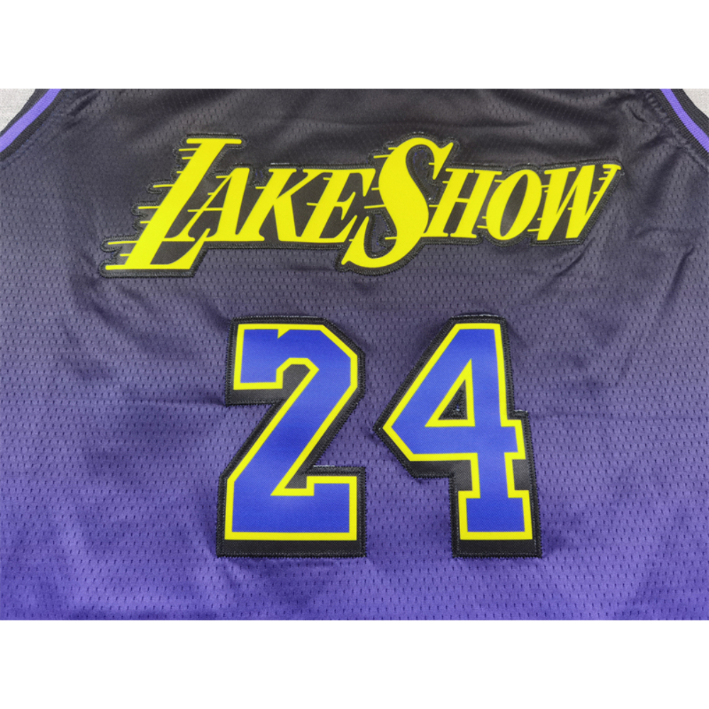 Kép 3/4 - kobe bryant city edition
