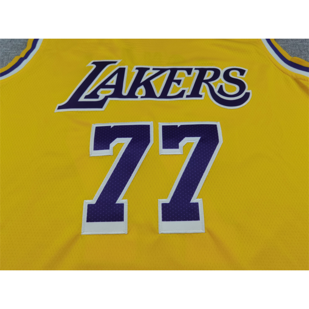 Kép 4/4 - Luka DONCIC Icon edition Los Angeles Lakers mez
