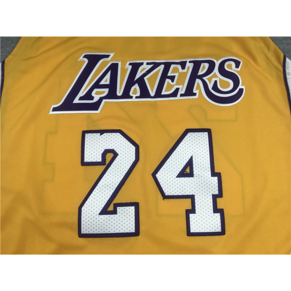 Kép 3/3 - Kobe BRYANT 2008-09 sárga The Finals Los Angeles Lakers mez #24