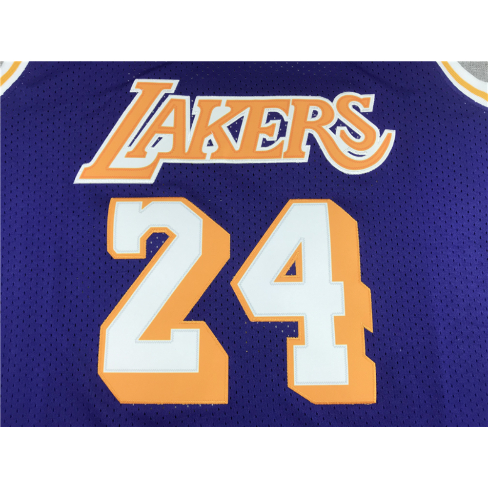 Kép 3/3 - Kobe BRYANT 2007-08 lila Los Angeles Lakers mez #24
