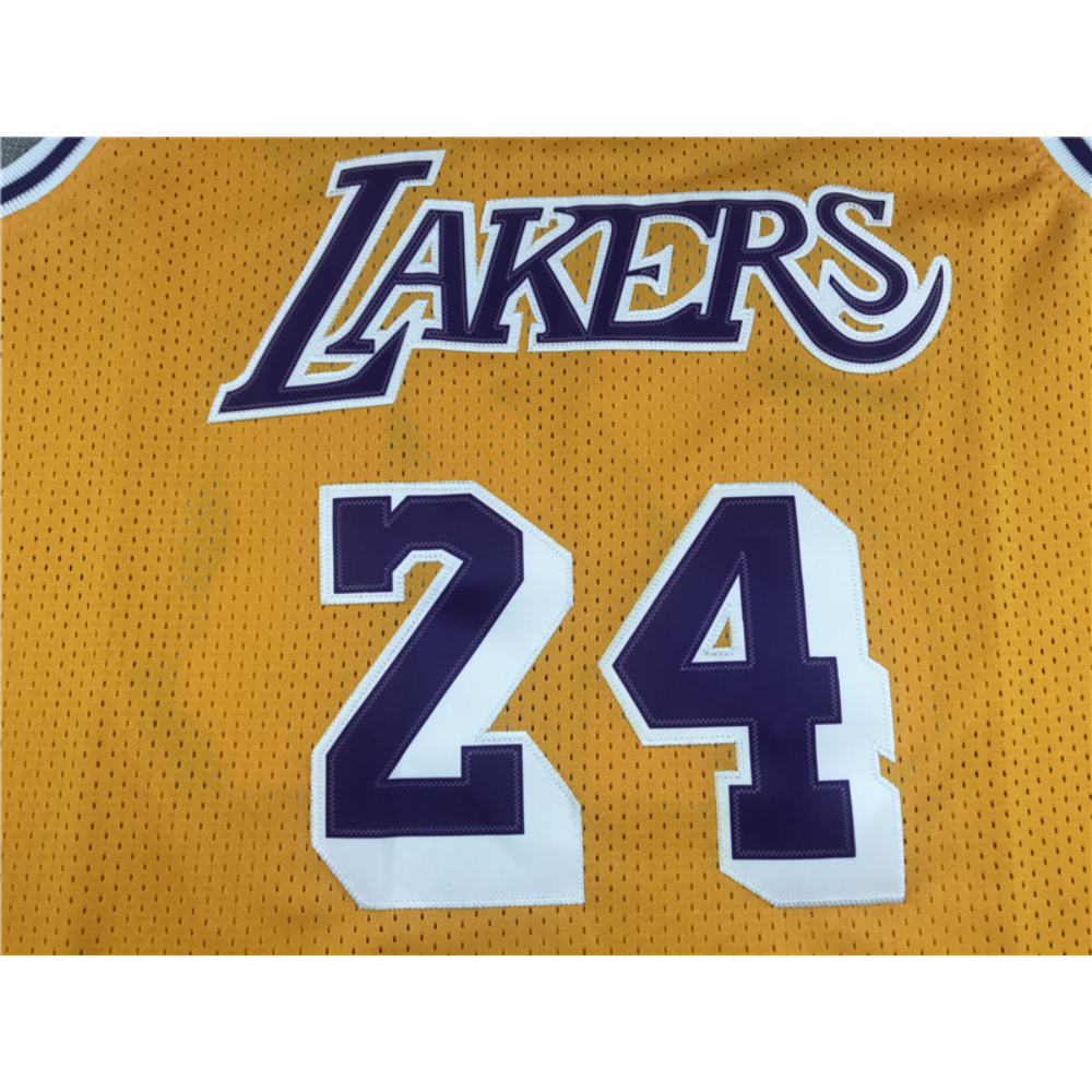 Kép 3/3 - Kobe BRYANT 2007-08 sárga 60th Anniversary Los Angeles Lakers mez #24