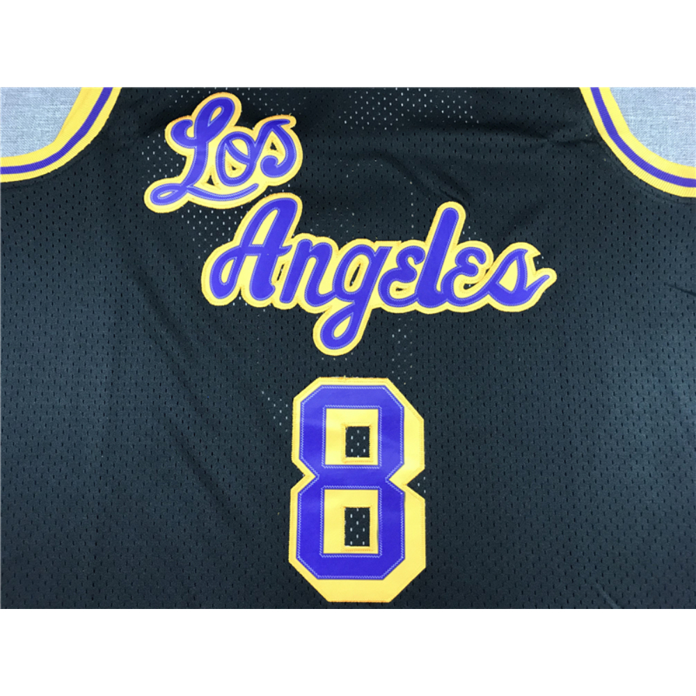 Kép 3/3 - Kobe BRYANT 1996-97 fekete Los Angeles Lakers mez #8