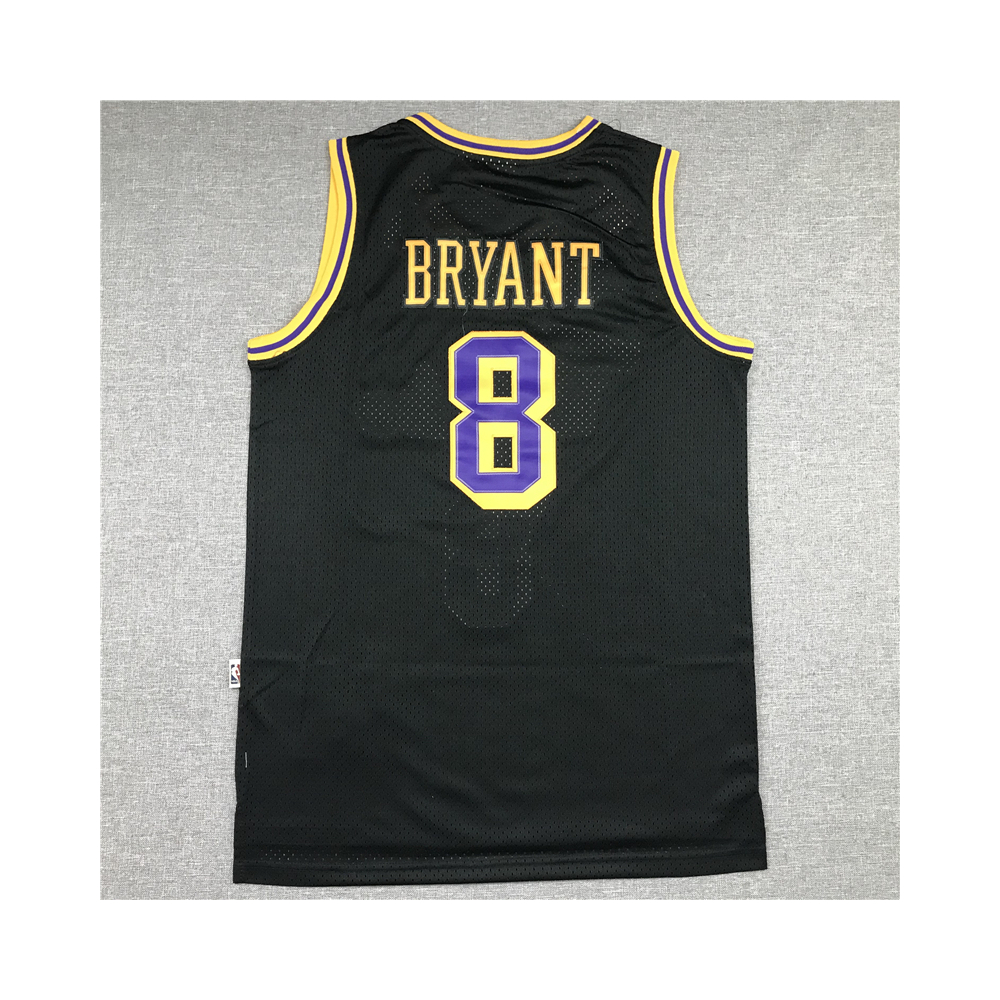 Kép 2/3 - Kobe BRYANT 1996-97 fekete Los Angeles Lakers mez #8