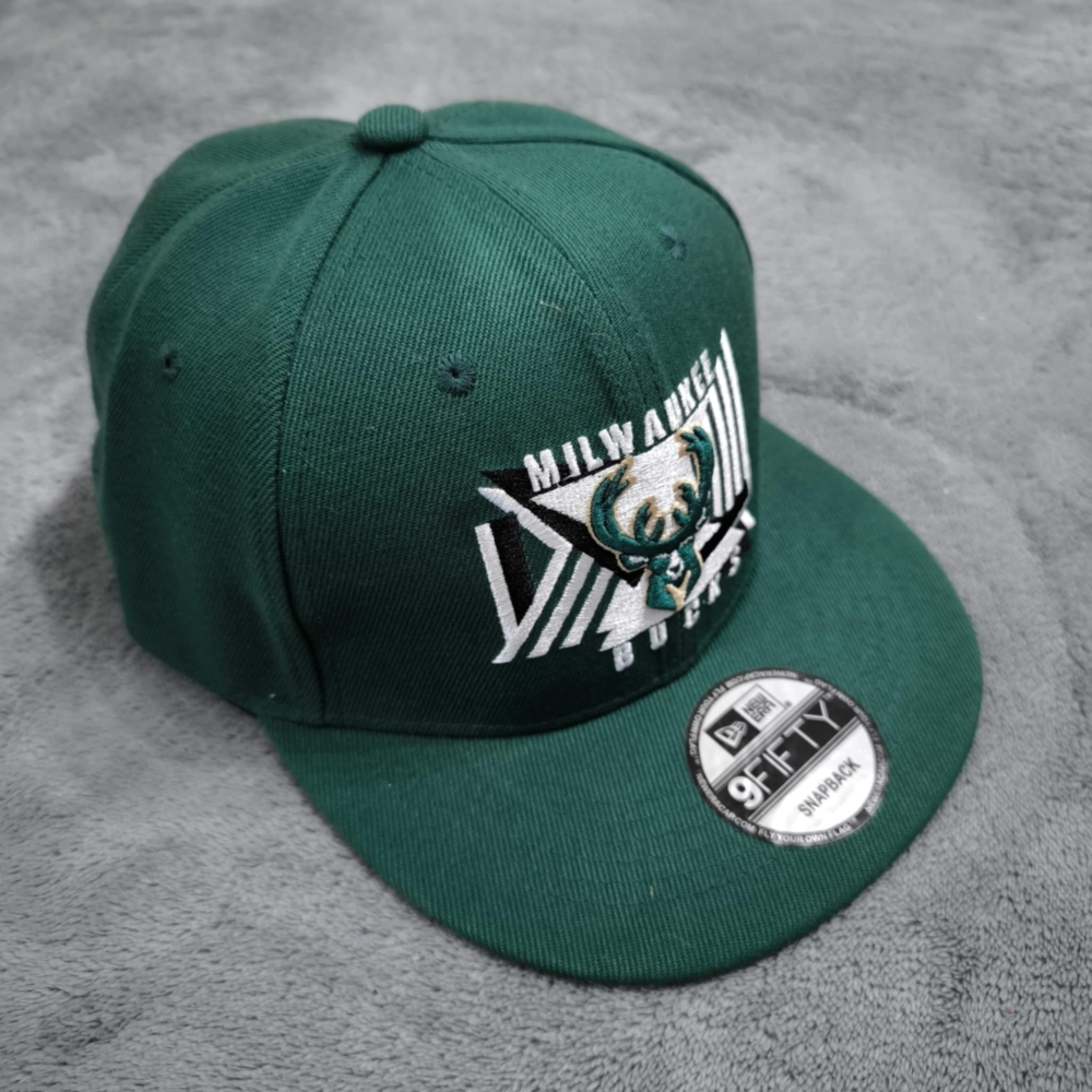 Kép 4/4 - Milwaukee BUCKS sötétzöld Snapback