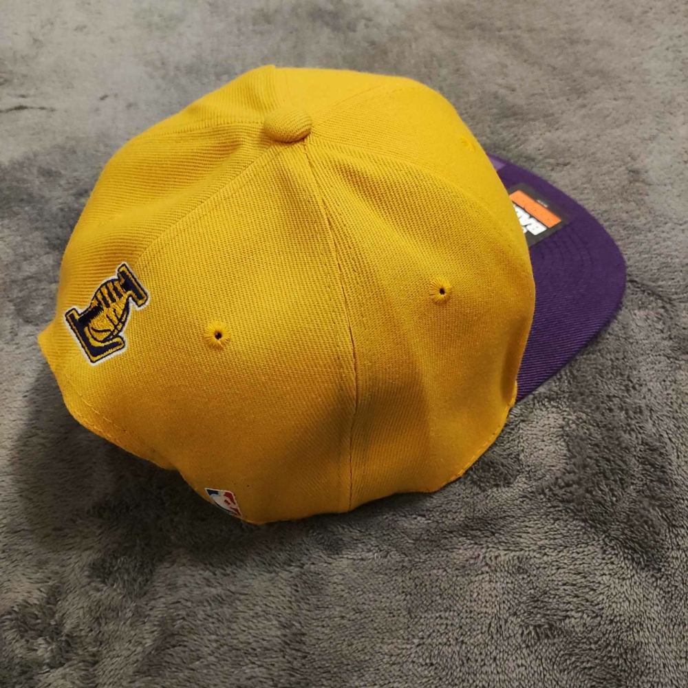 Kép 4/6 - Los Angeles LAKERS sárga Snapback