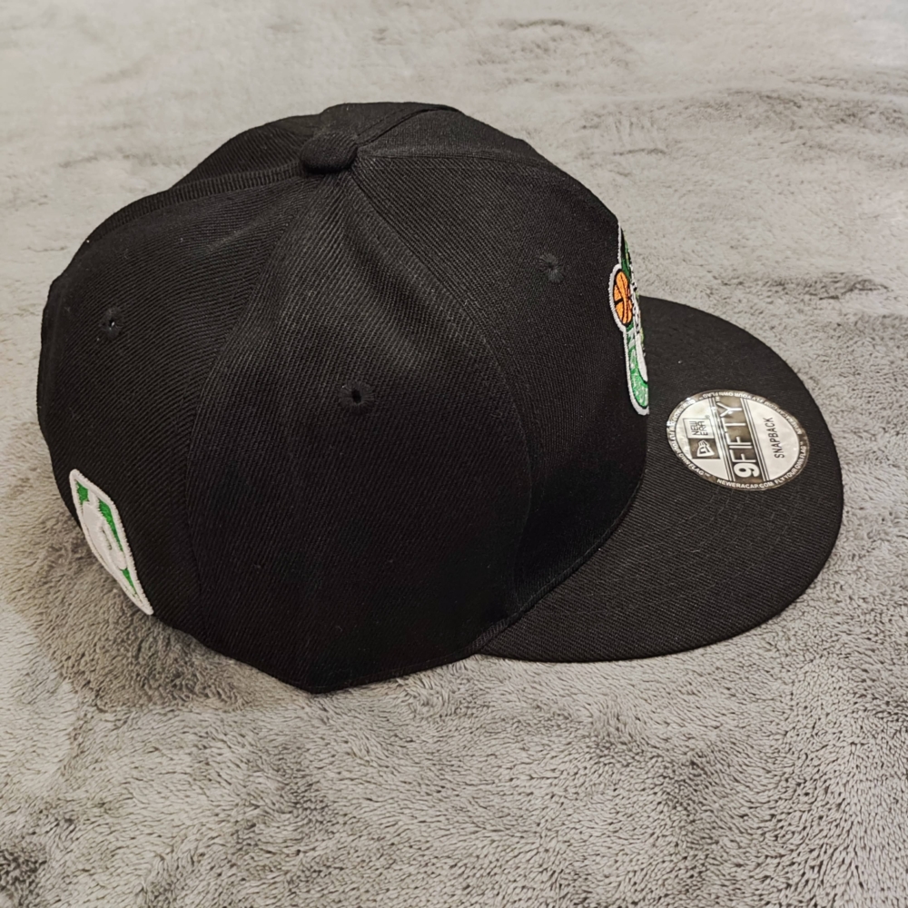 Kép 4/6 - Boston CELTICS fekete Snapback