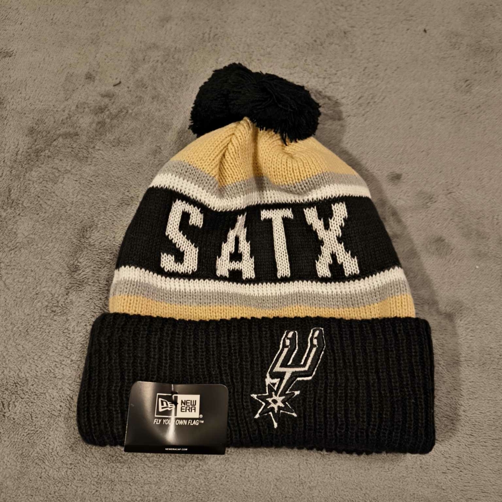 Kép 3/4 - San Antonio SPURS téli sapka