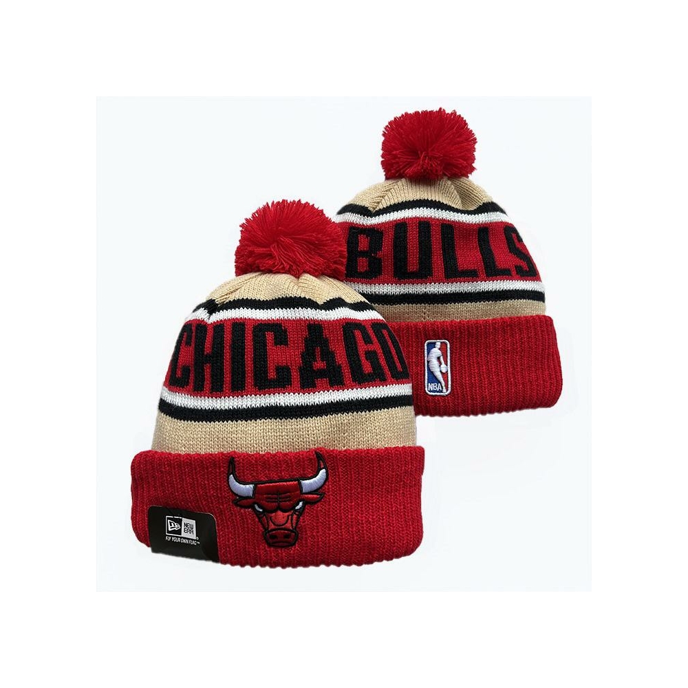 Kép 1/4 - Chicago BULLS vaj-piros téli sapka