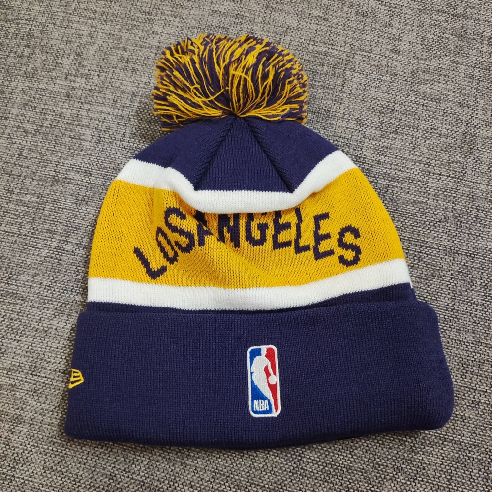 Kép 3/4 - Lakers lila-sárga téli sapka