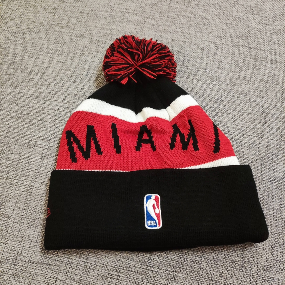 Kép 2/4 - Miami HEAT téli sapka