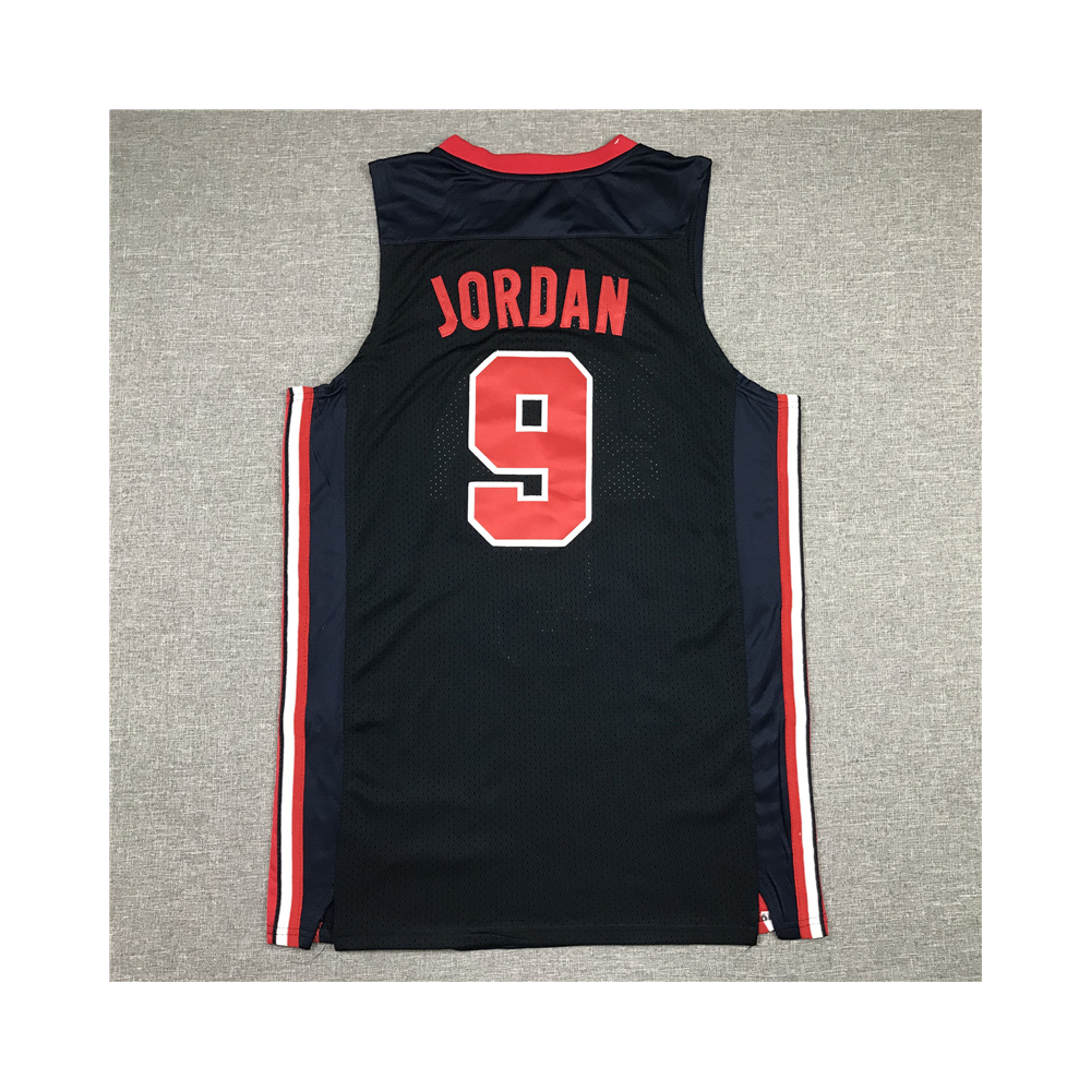 Kép 2/4 - Michael JORDAN sötét USA mez (KÉSZLETEN)
