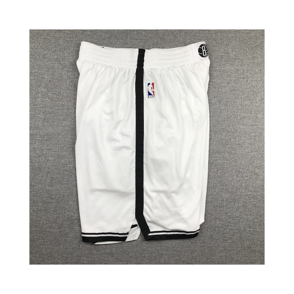 Kép 4/4 - Brooklyn Nets fehér rövidnadrág (KÉSZLETEN)