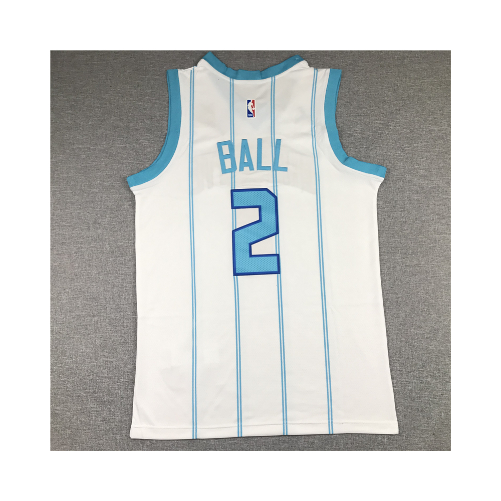 Kép 2/3 - LaMelo Ball Association Edition Charlotte Hornets mez