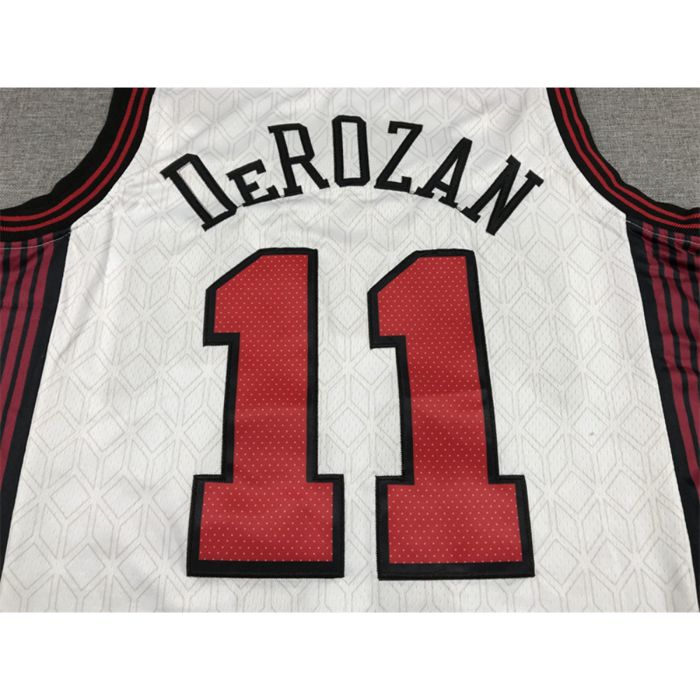 Kép 4/4 - DeMar DEROZAN 2022-23 City Edition Chicago Bulls mez