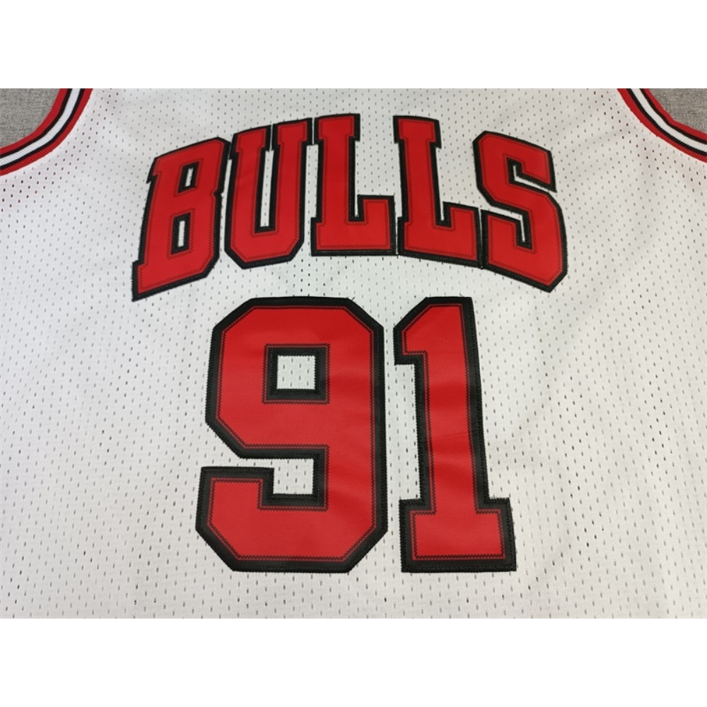 Kép 3/4 - Dennis RODMAN Classic fehér Chicago Bulls mez