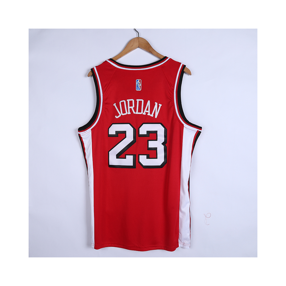 Kép 2/3 - Michael JORDAN City Edition Chicago Bulls new era mez