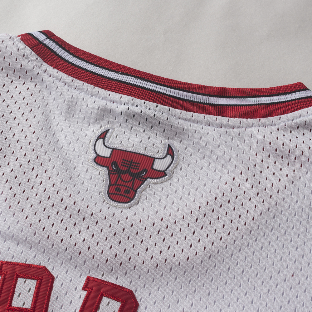 Kép 3/5 - Michael JORDAN fehér Chicago Bulls vintage mez
