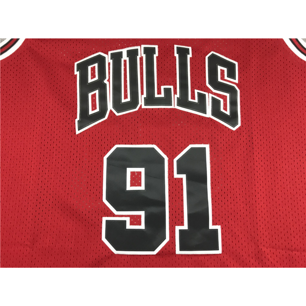 Kép 3/3 - Dennis RODMAN piros Bulls vintage mez (KÉSZLETEN)