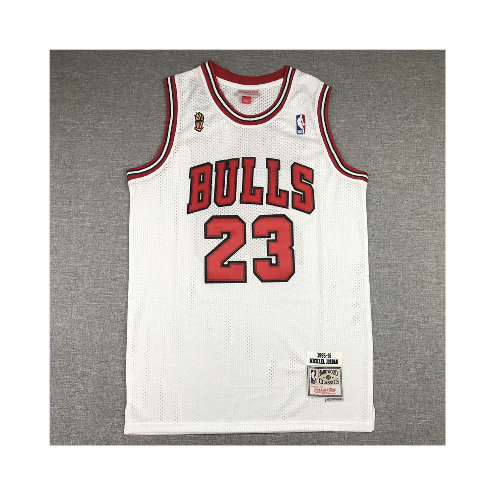 Kép 1/4 - Michael JORDAN fehér 95-96 The Finals Chicago Bulls vintage mez (KÉSZLETEN)