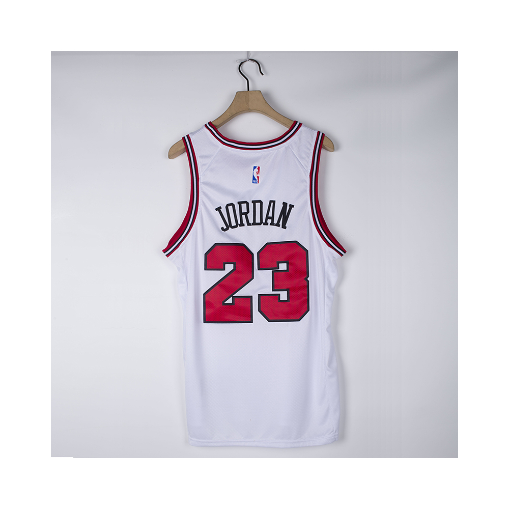 Kép 2/2 - Michael JORDAN Association Edition Chicago Bulls new era mez