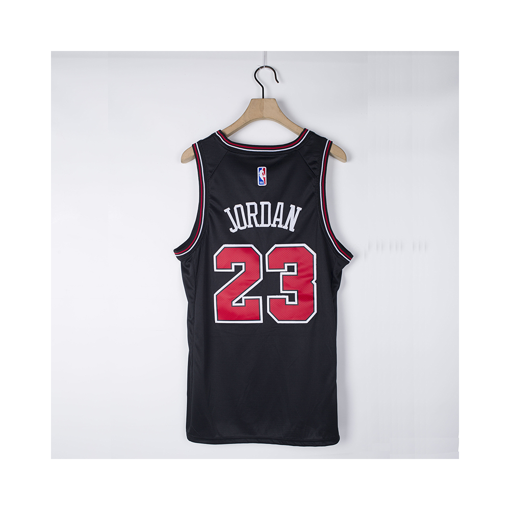 Kép 2/2 - Michael JORDAN Statement Edition Chicago Bulls new era mez