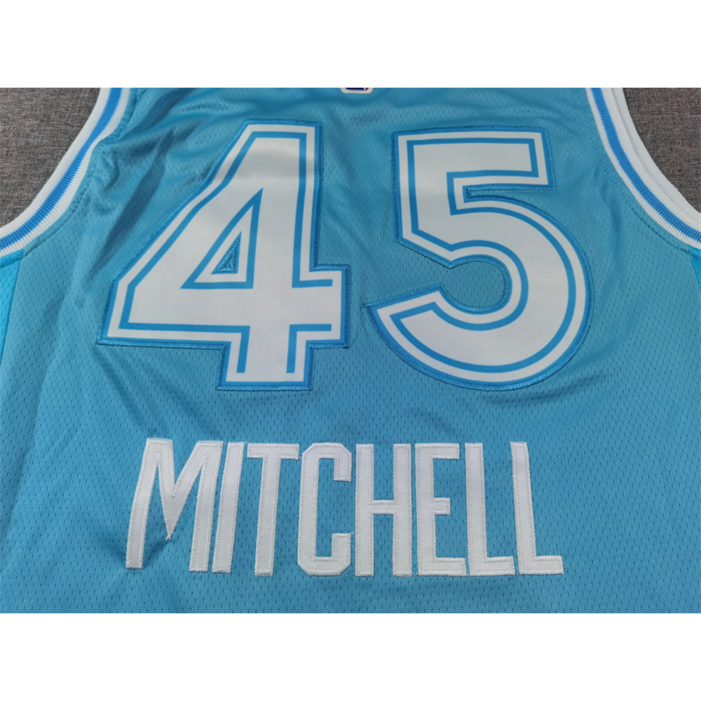 Kép 4/4 - Donovan MITCHELL 2024 City edition Cleveland Cavaliers mez