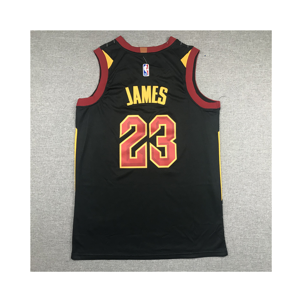 Kép 2/3 - Lebron JAMES fekete Cleveland Cavaliers new era mez