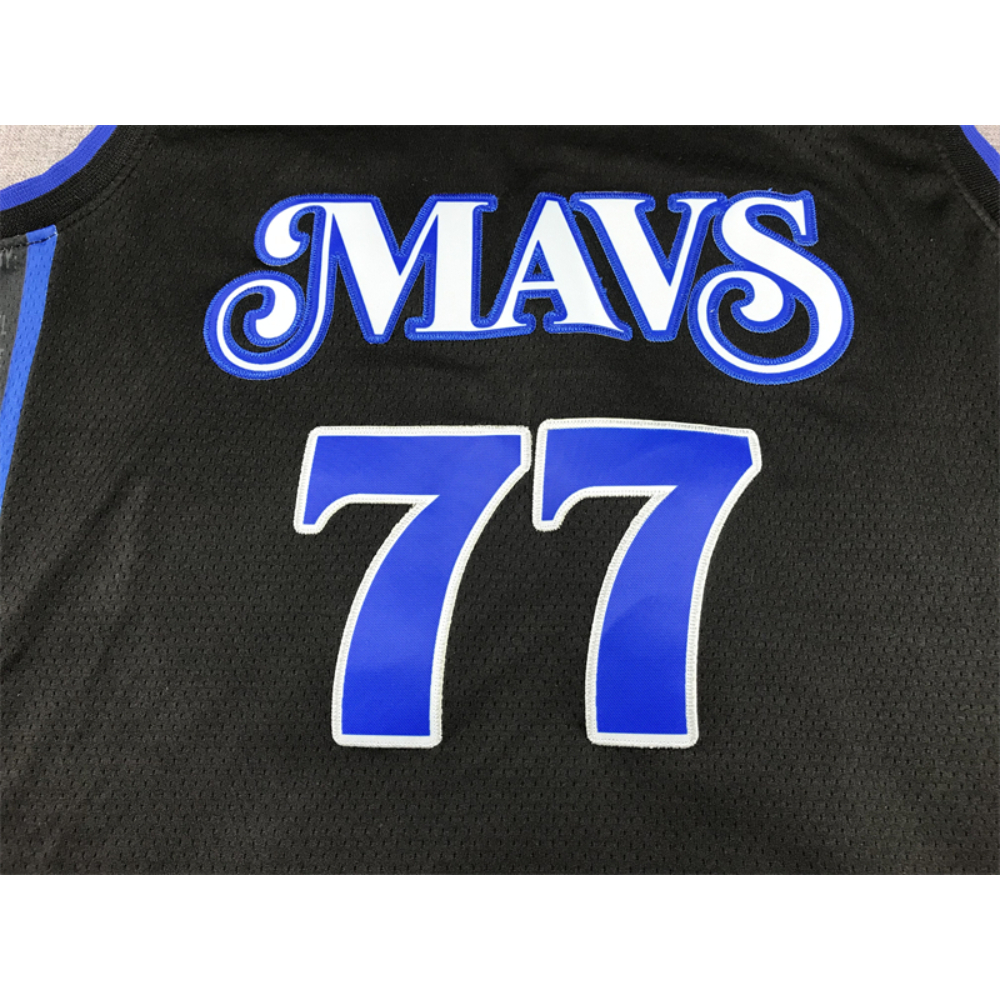 Kép 3/4 - Luka DONCIC 2023-24 City Edition MAVS mez