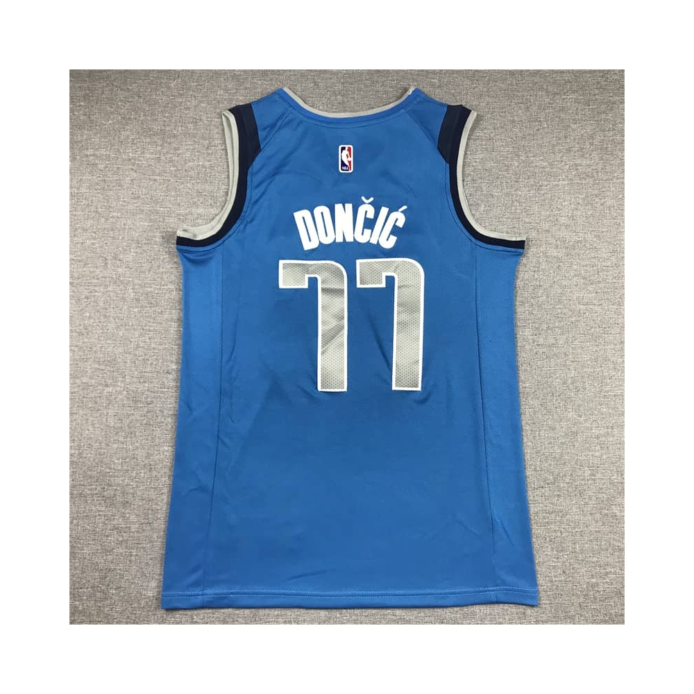 Kép 2/4 - Luka DONCIC Icon Edition Dallas Mavericks mez