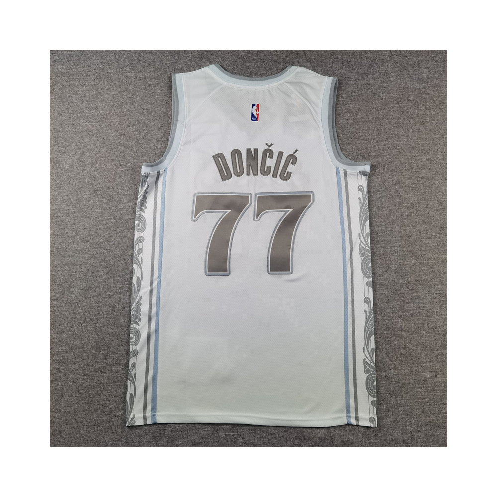 Kép 2/4 - Luka DONCIC 2024 City Edition Dallas Mavericks mez