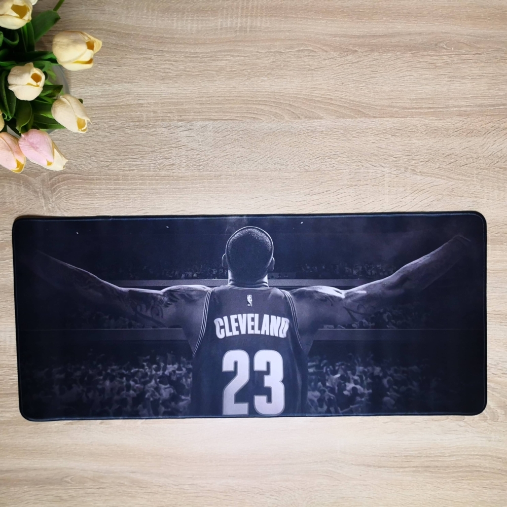 Kép 1/4 - Lebro James Cleveland XL Egérpad (30 x 70 cm)