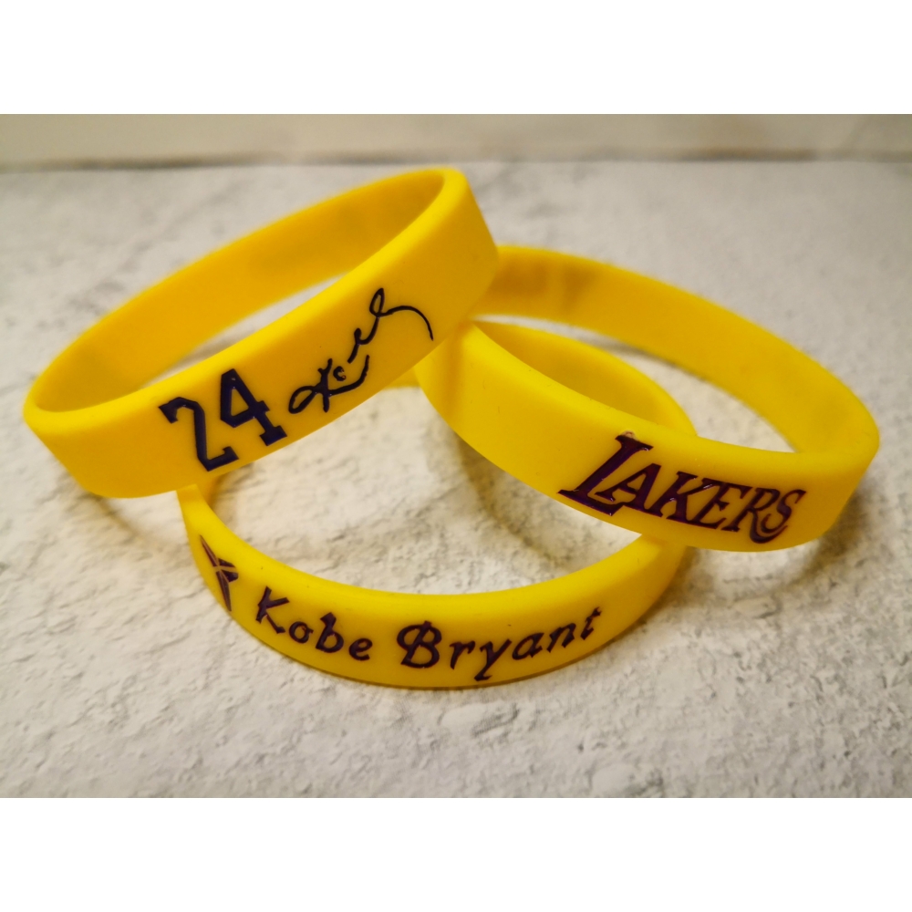 Kép 4/4 - Kobe BRYANT #24 szilikon karkötő (több féle)