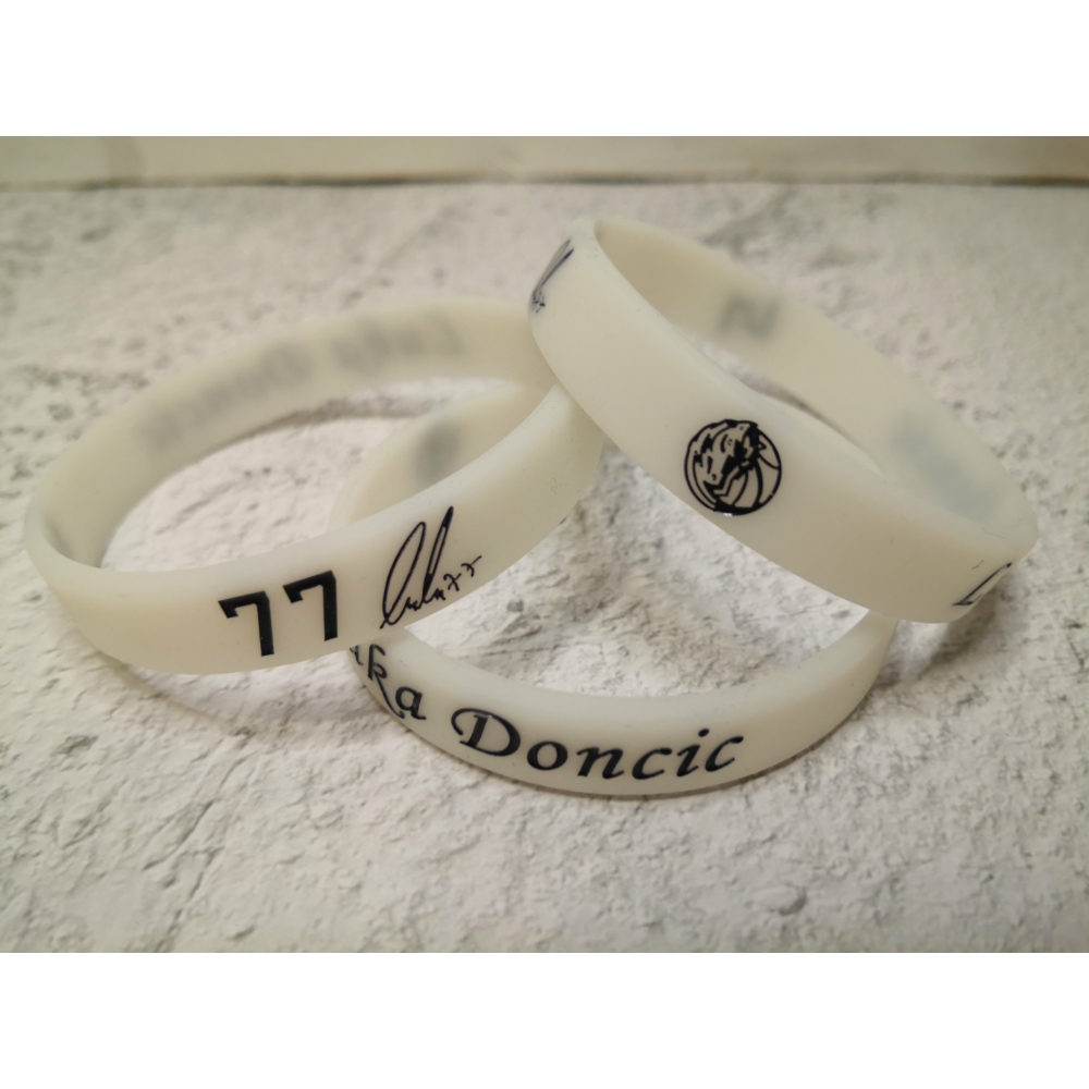 Kép 3/3 - Luka DONCIC szilikon karkötő (több féle)