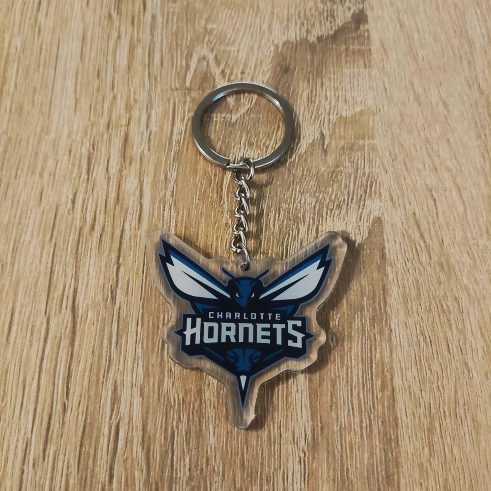 Kép 3/3 - Charlotte HORNETS kulcstartó