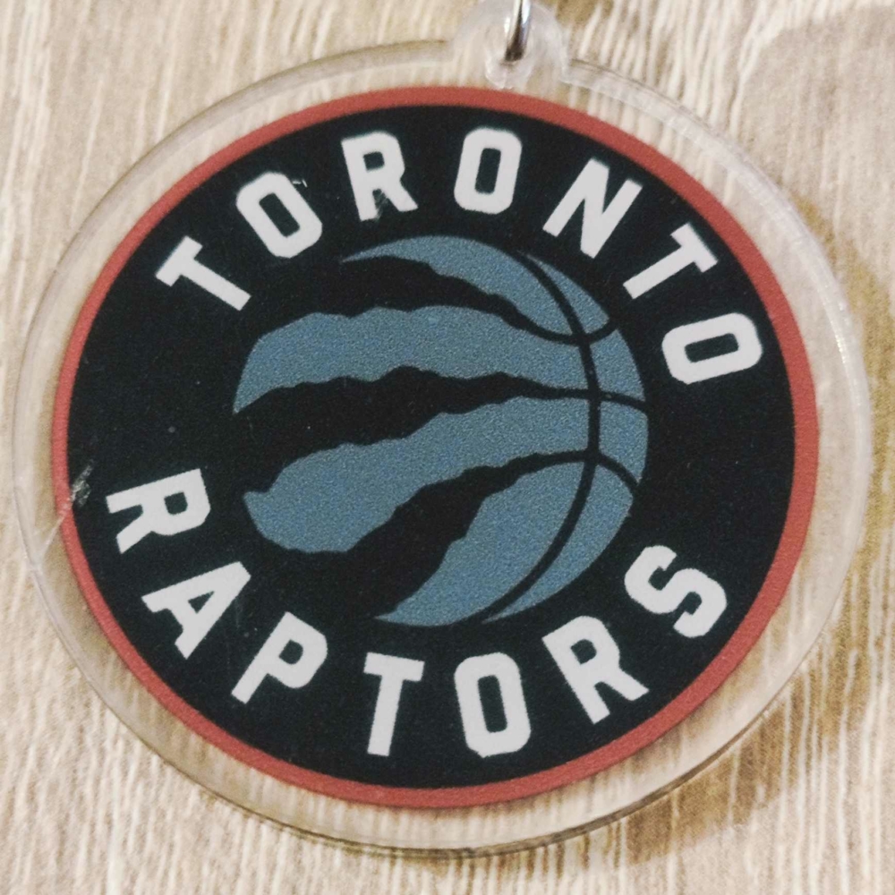 Kép 2/3 - Toronto RAPTORS kulcstartó