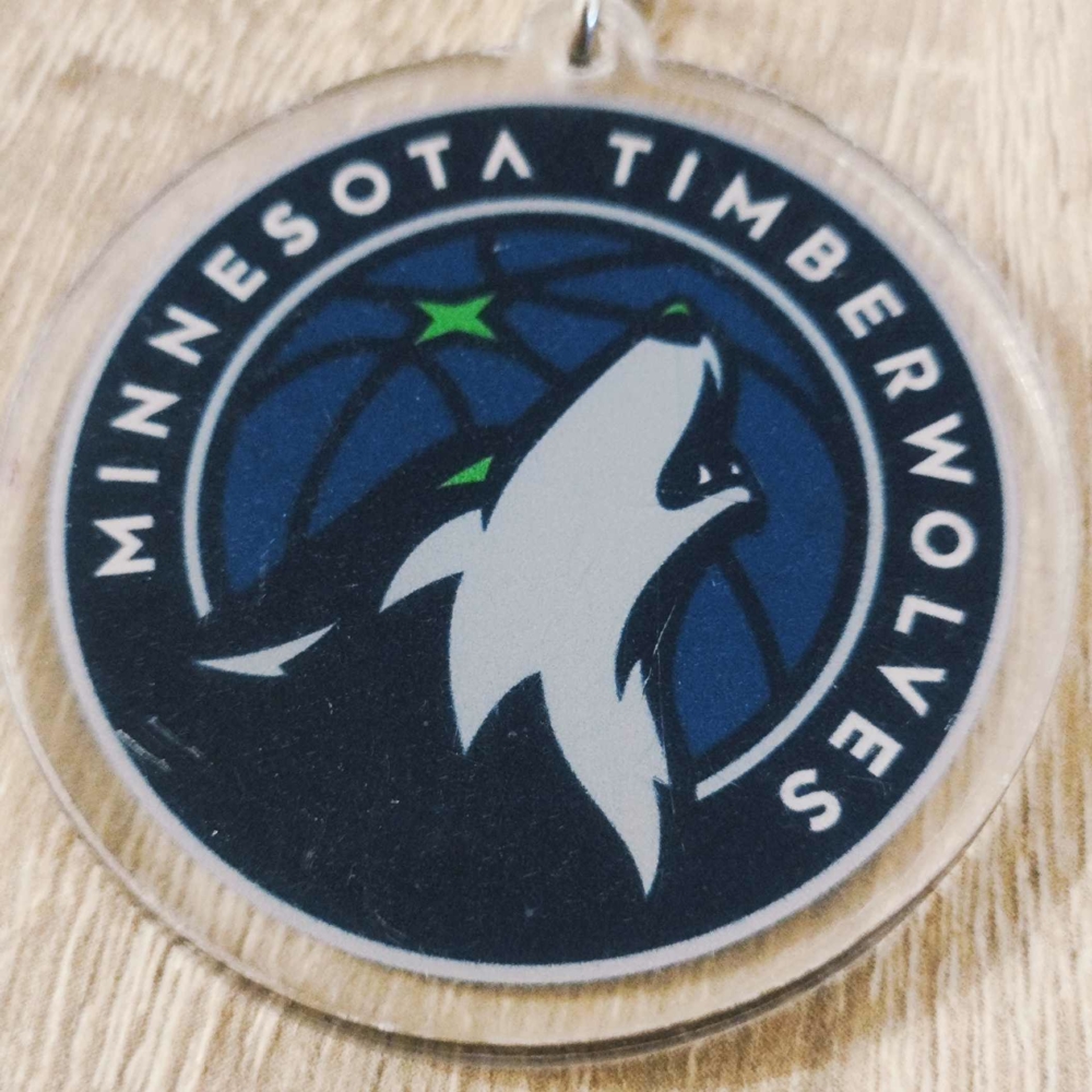 Kép 2/3 - Minnesota TIMBERWOLVES kulcstartó
