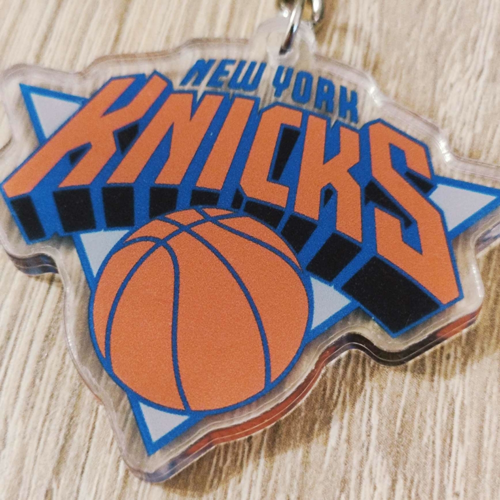 Kép 2/3 - NewYork KNICKS kulcstartó
