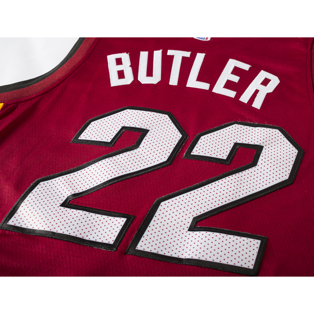Kép 3/3 - Jimmy BUTLER Statement Edition Miami Heat mez