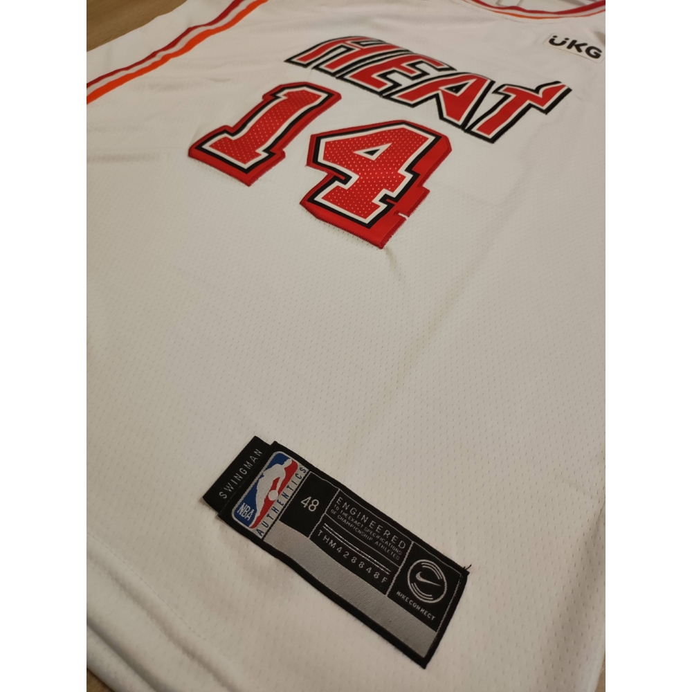 Kép 4/5 - Tyler HERRO 2022-23 Classic Edition Miami Heat mez