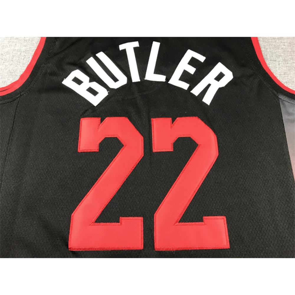 Kép 4/4 - Jimmy BUTLER 2023 City Edition Miami mez