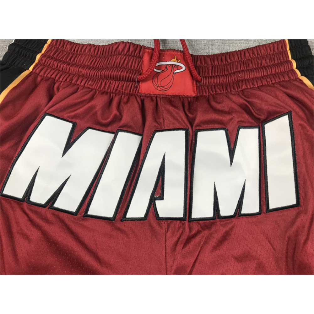 Kép 5/5 - Miami Heat bordó Just Don zsebes rövidnadrág