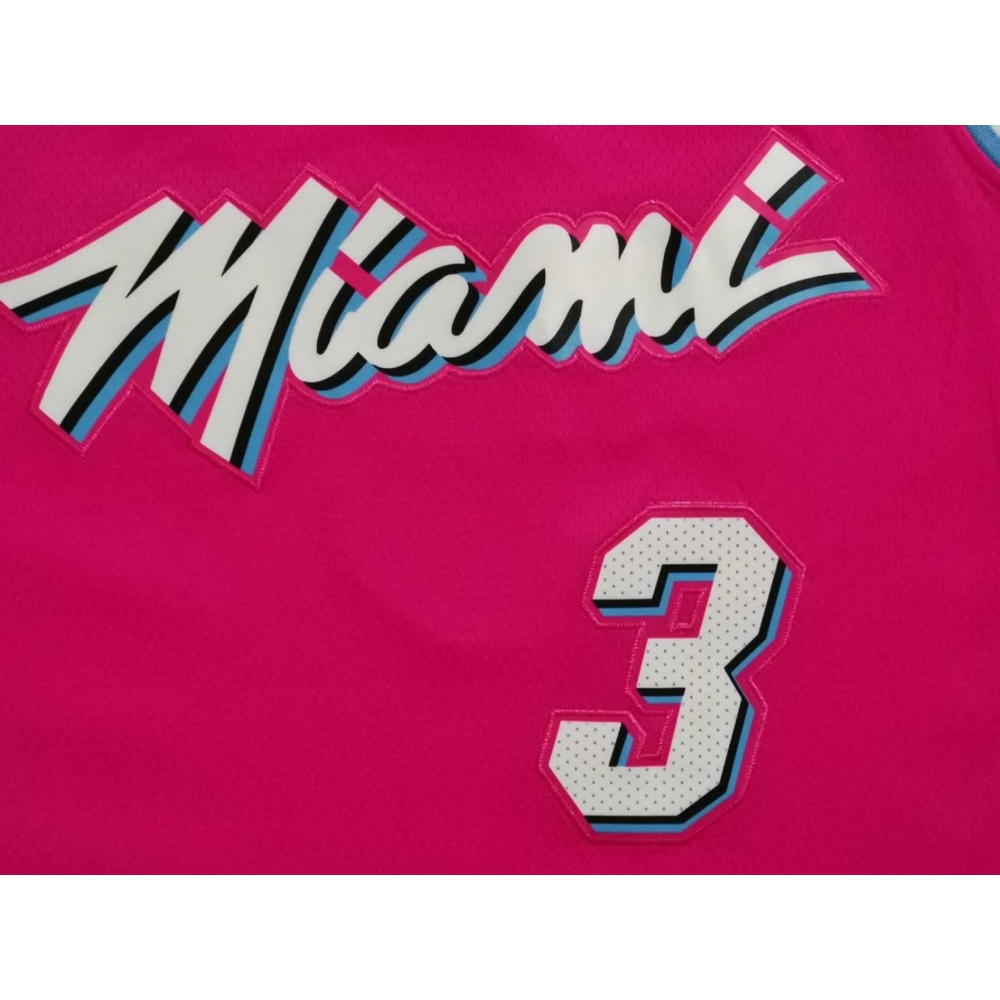 Kép 3/3 - Dwyane WADE Pink Bonus Edition Miami Heat mez