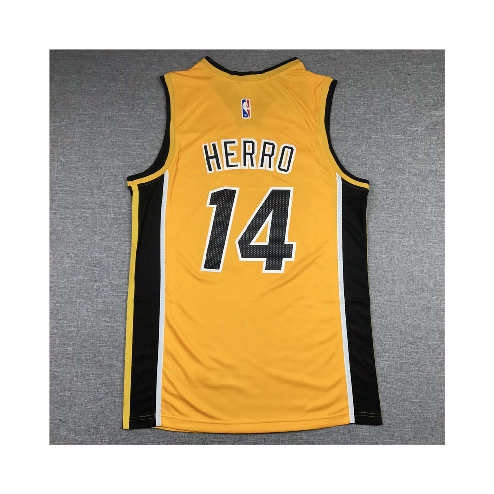 Kép 2/3 - Tyler HERRO Earned Edition Miami Heat mez