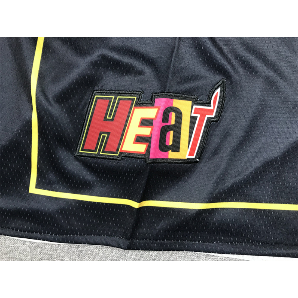 Kép 3/7 - Miami Heat 2021 City Edition Just Don zsebes kosaras rövidnadrág
