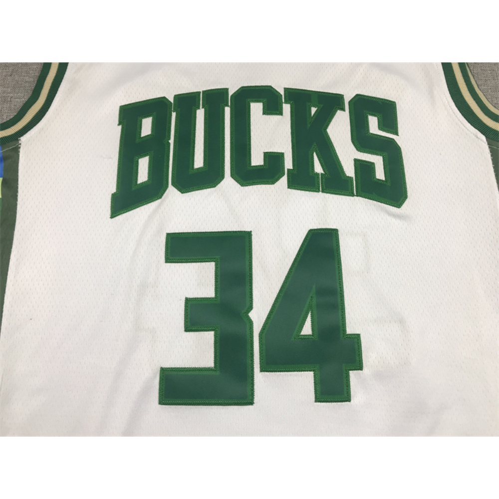 Kép 3/3 - Giannis ANTETOKOUNMPO 2021-22 City Edition Milwaukee Bucks mez