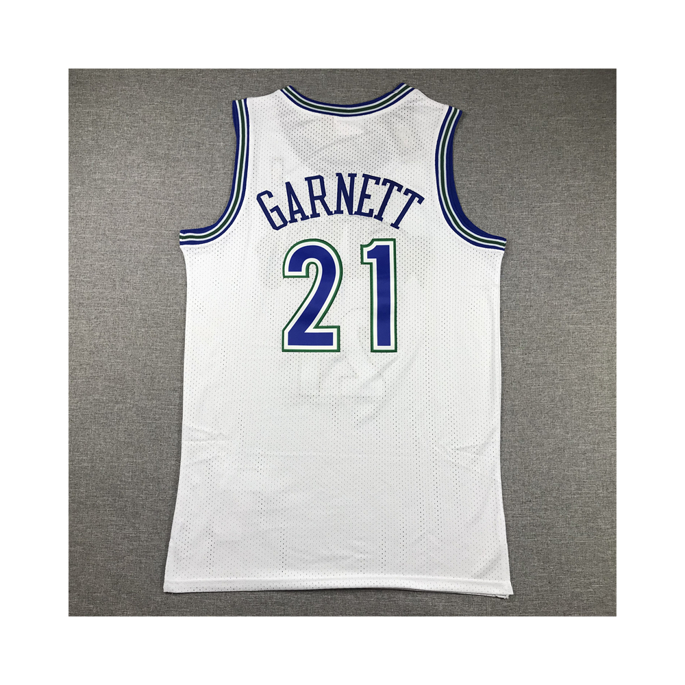 Kép 2/4 - Kevin GARNETT 1995-96 Classic fehér Minnesota Timberwolves mez