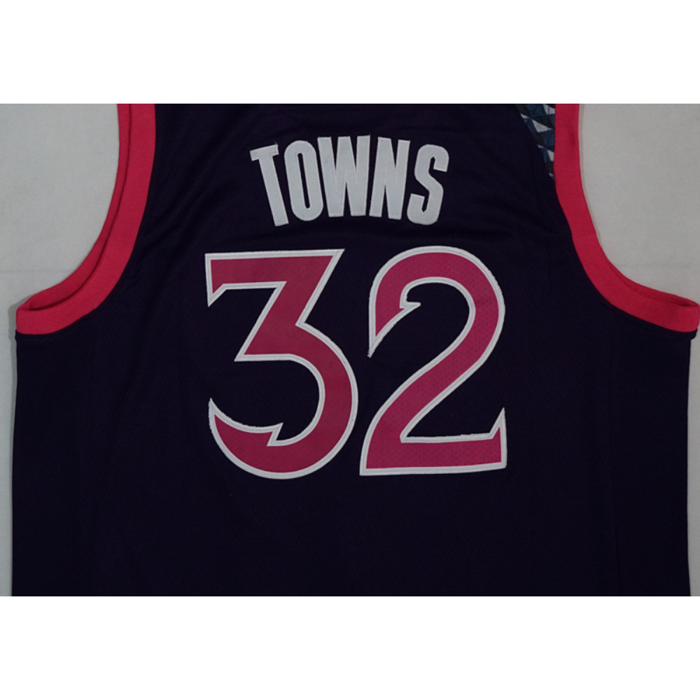 Kép 3/3 - Karl-Anthony TOWNS 2018-19 City Edition Minnesota Timberwolves mez